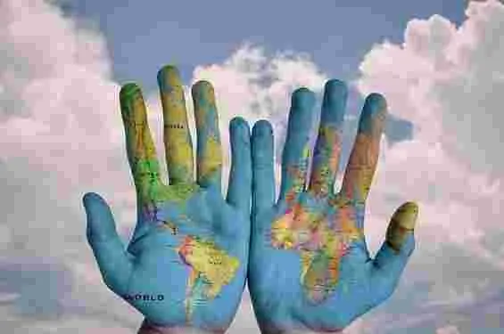 Le monde est tel qu’on le voit, essayez de le regarder du bon côté