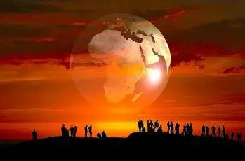 Faut-il attendre après un évènement